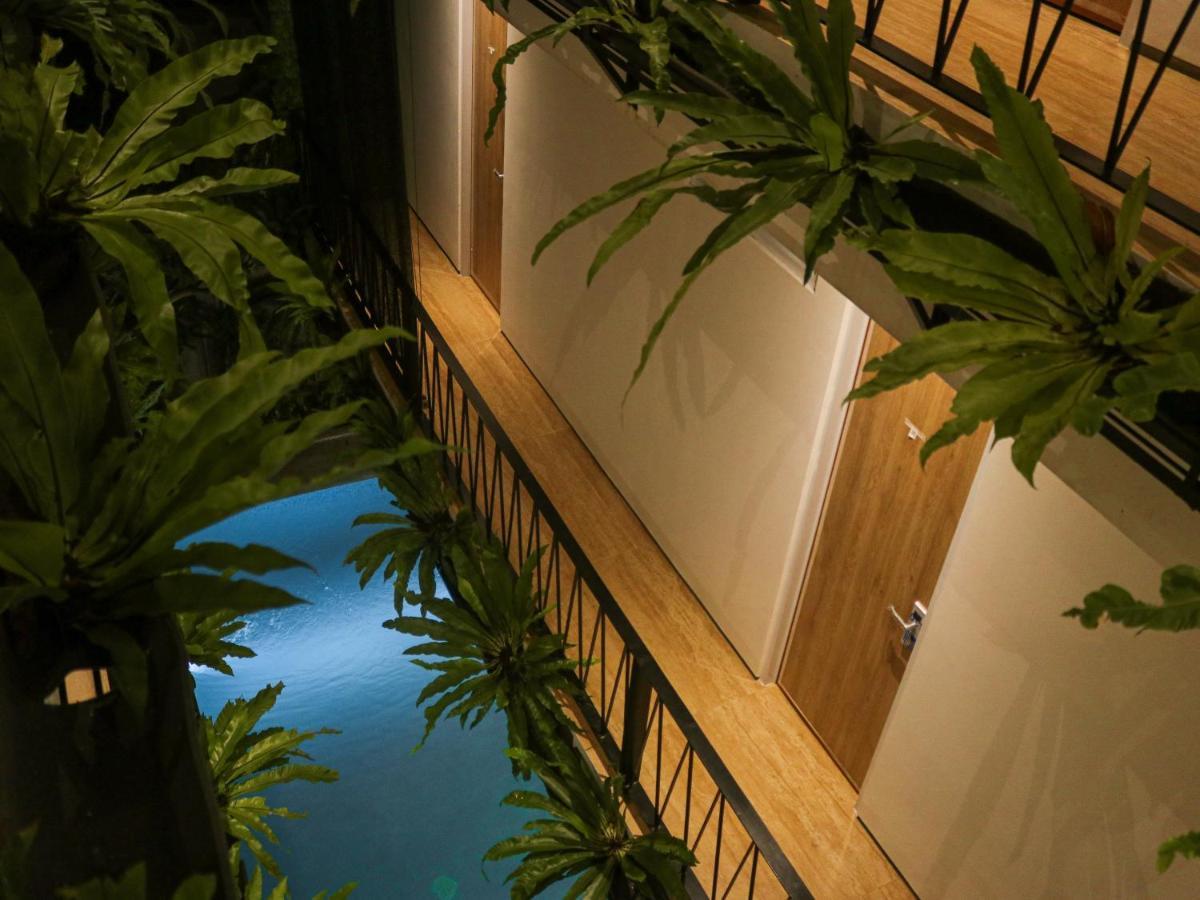 Rion Hostel Bogor Exterior photo